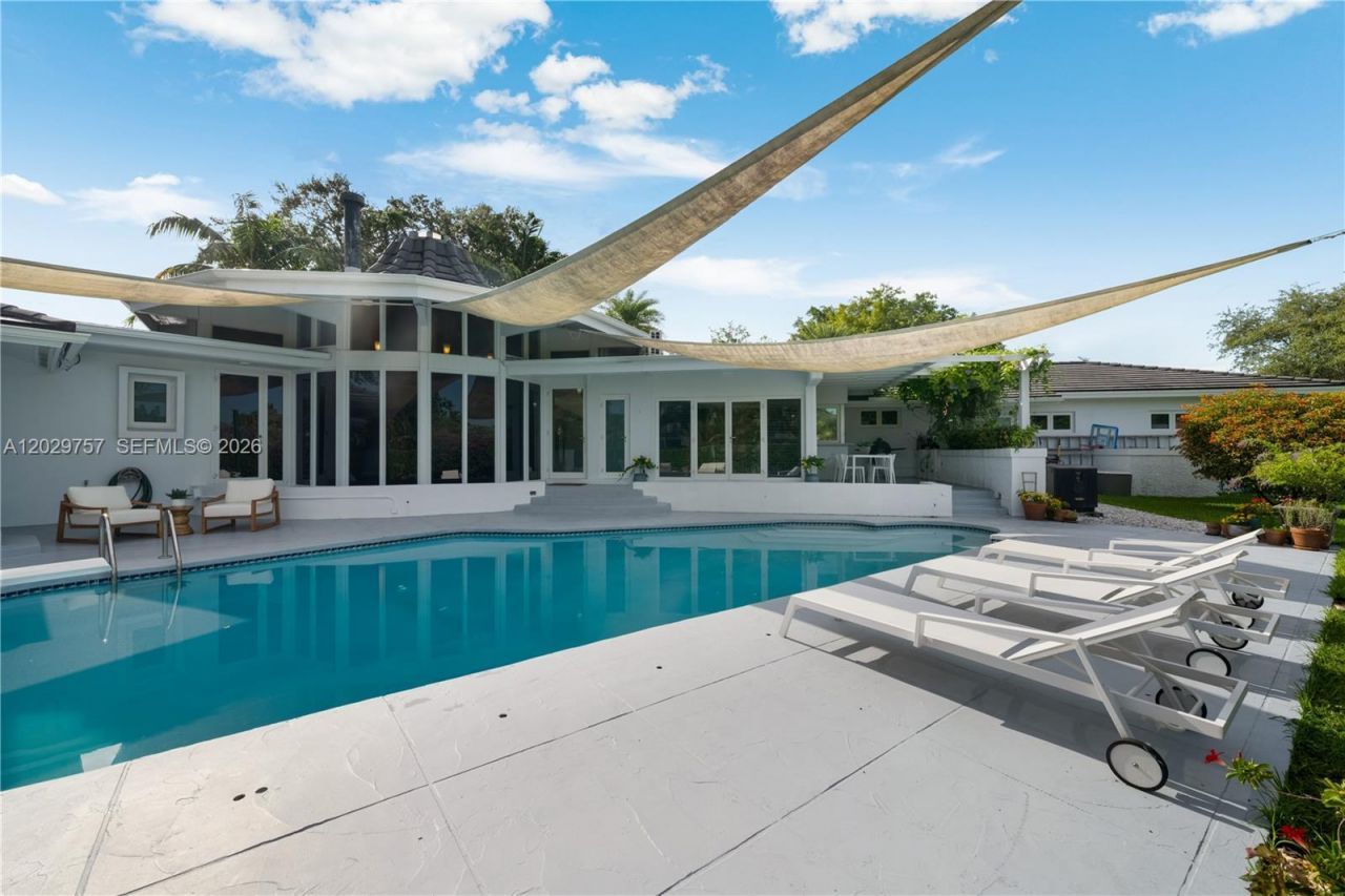 13300 SW 69th Ave , Pinecrest, FL 33156 Photo