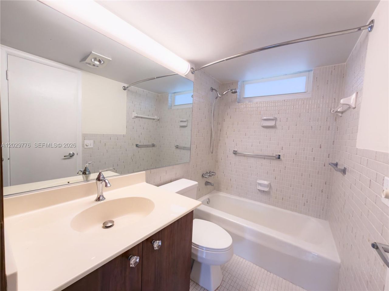 2861 Leonard Dr , Unit F503, Aventura, FL 33160 Photo