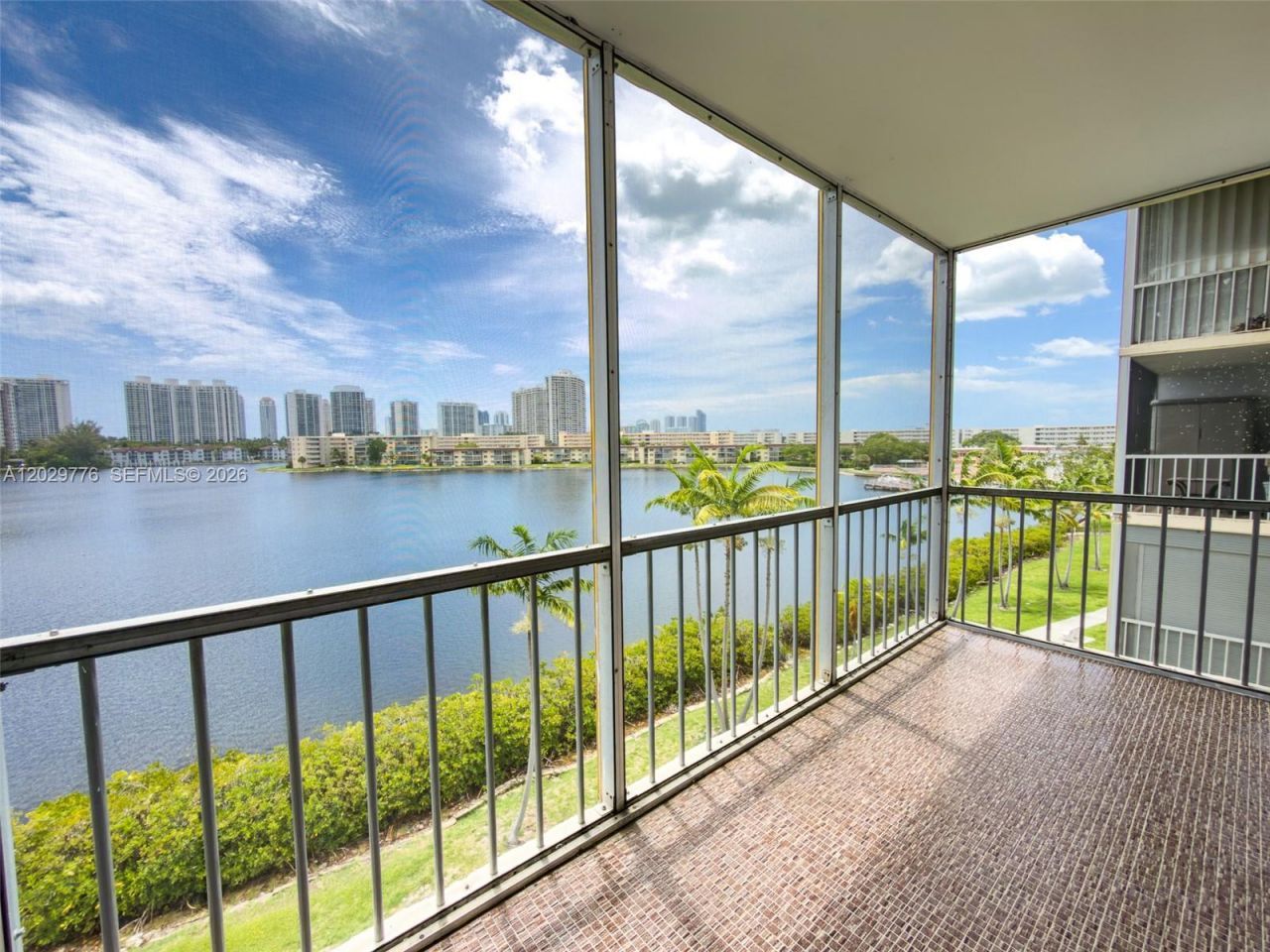2861 Leonard Dr , Unit F503, Aventura, FL 33160 Photo