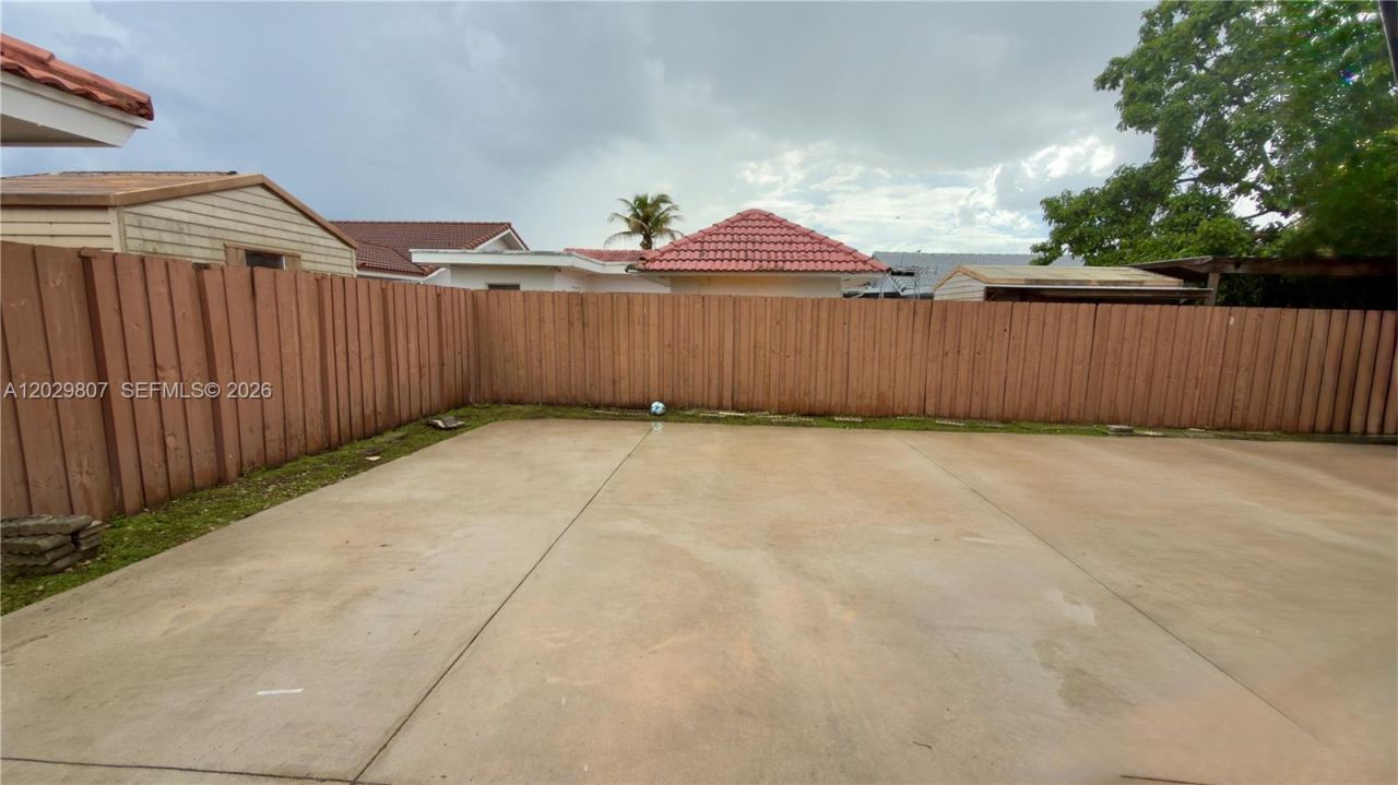 5890 SW 147th Ct, Miami, FL 33193 Photo