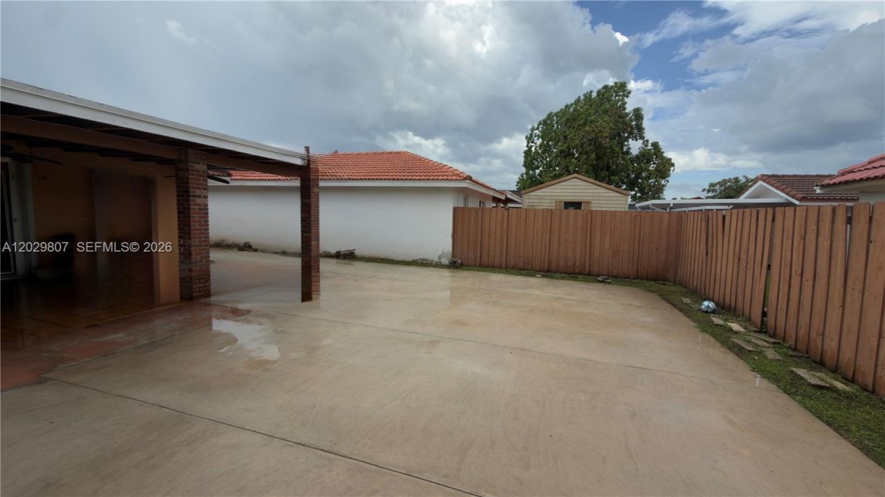 5890 SW 147th Ct , Miami, FL 33193 Photo