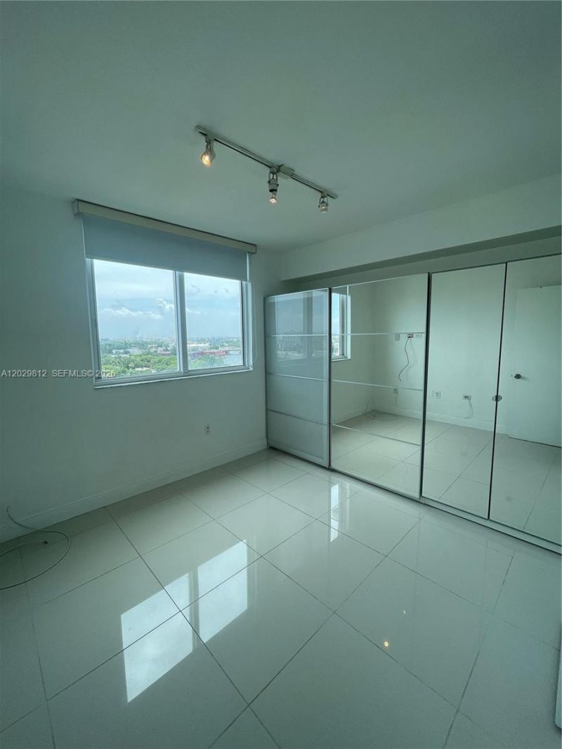 1861 NW S River Dr, Unit 1403, Miami, FL 33125 Photo