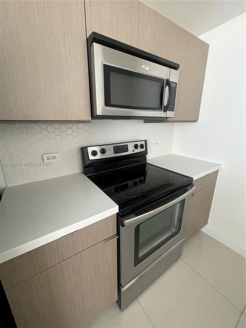 1861 NW S River Dr, Unit 1403, Miami, FL 33125 Photo