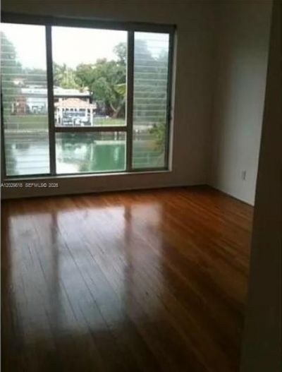 3921 N Meridian Ave , Unit 3C, Miami Beach, FL 33140 Photo