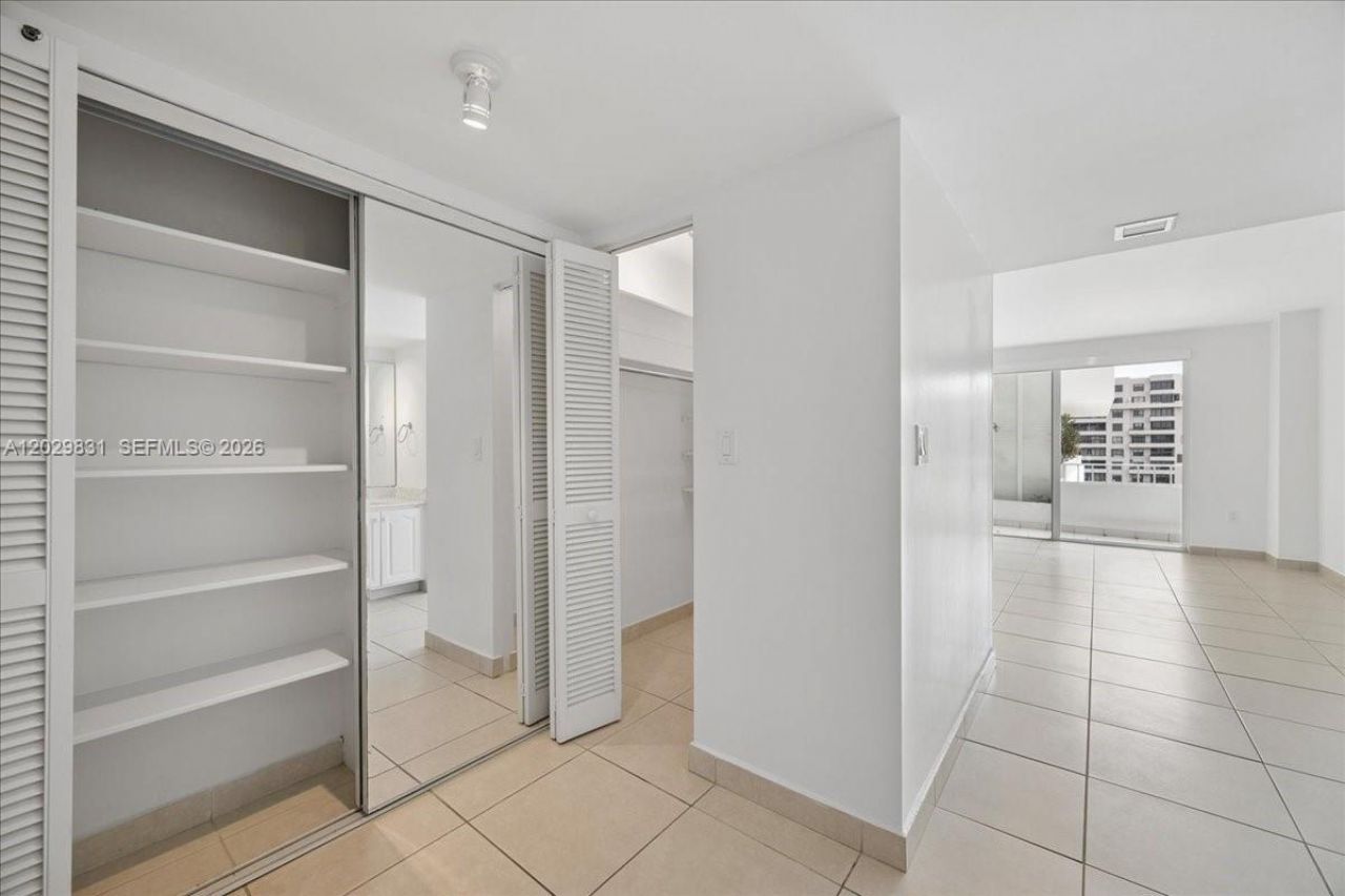199 Ocean Lane Dr , Unit 911, Key Biscayne, FL 33149 Photo