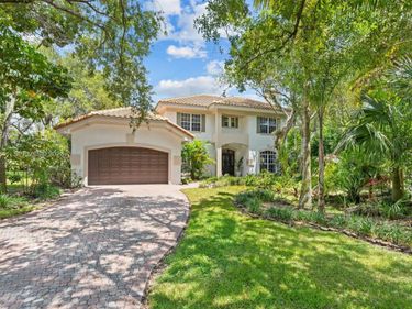 3755 Lancewood Dr, Coral Springs, FL 33065