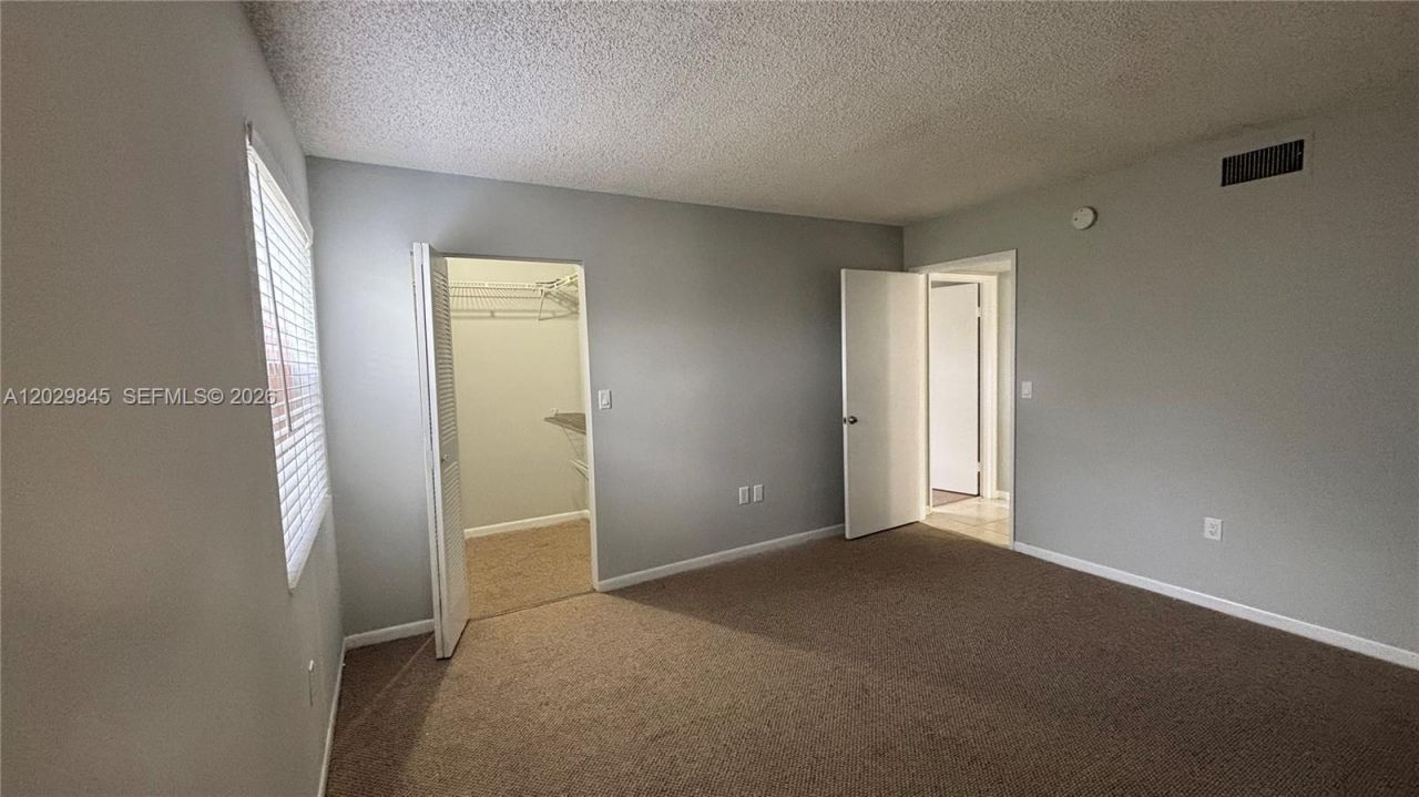 10303 NW 9th St Cir , Unit 102-16, Miami, FL 33172 Photo