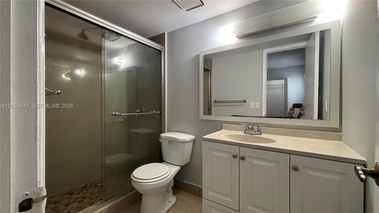 10303 NW 9th St Cir , Unit 102-16, Miami, FL 33172 Photo