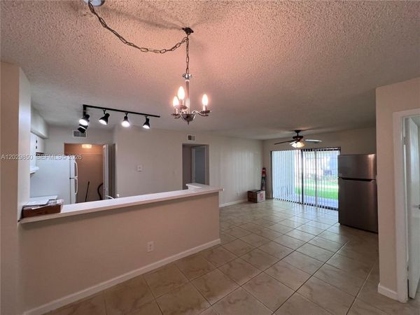 640 S Park Rd, Unit 14-4, Hollywood, FL 33021