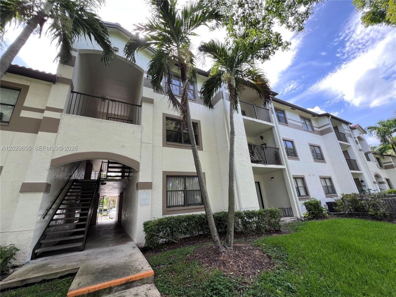 640 S Park Rd , Unit 14-4, Hollywood, FL 33021 Photo