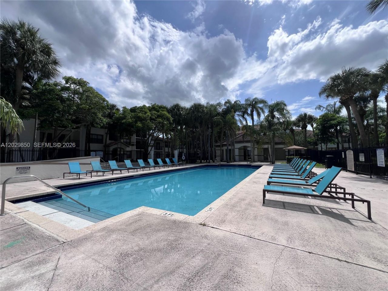 640 S Park Rd , Unit 14-4, Hollywood, FL 33021 Photo