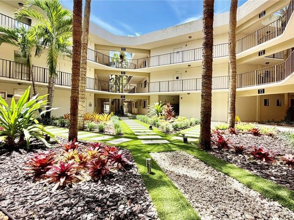 8045 SW 107th Ave, Unit 309, Miami, FL 33173