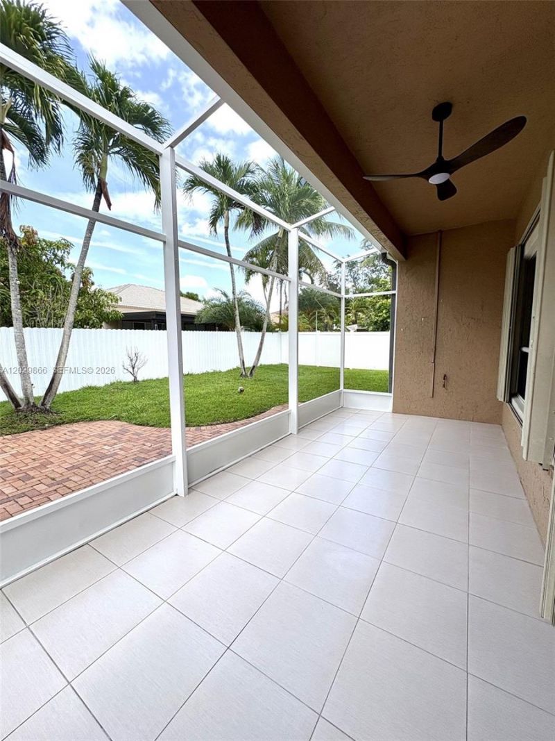 13231 NW 12th St , Pembroke Pines, FL 33028 Photo