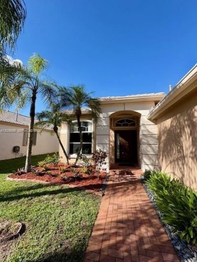 13231 NW 12th St , Pembroke Pines, FL 33028 Photo