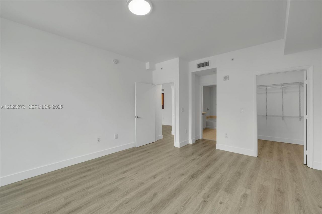 3340 NE 190th St , Unit 503, Aventura, FL 33180 Photo