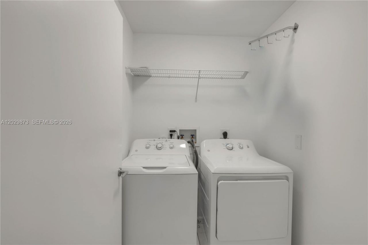 3340 NE 190th St , Unit 503, Aventura, FL 33180 Photo