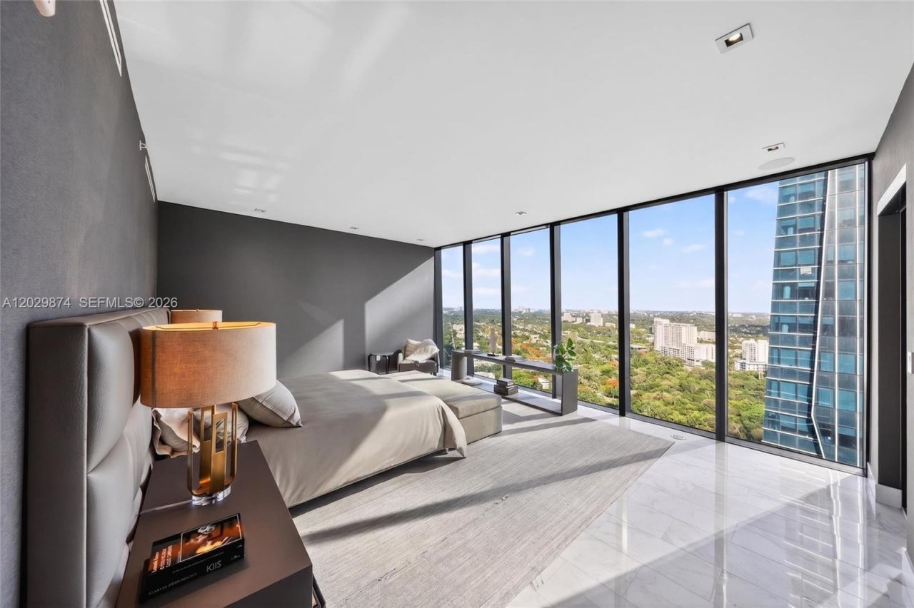1451 Brickell Ave , Unit 2901, Miami, FL 33131 Photo