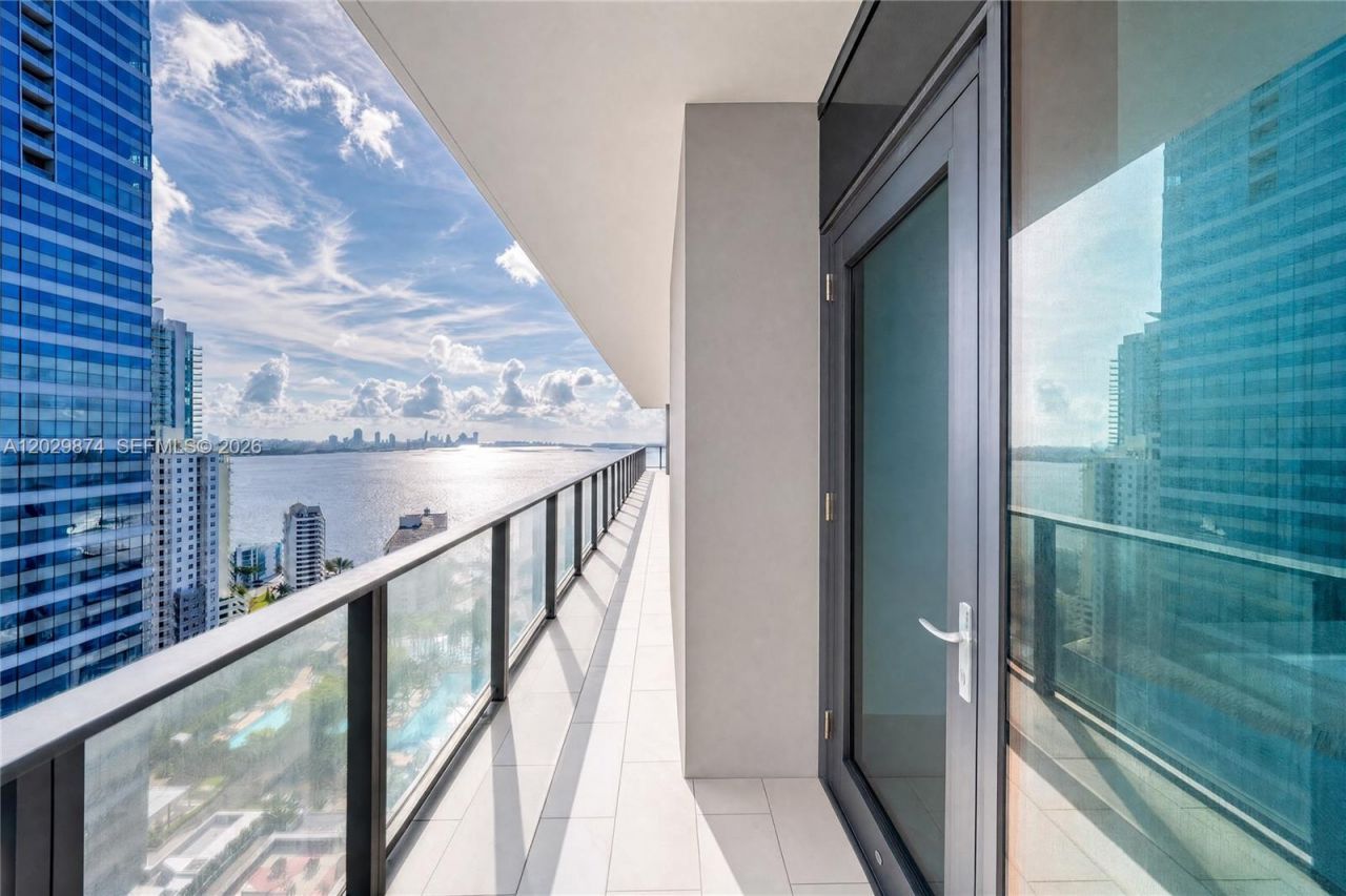 1451 Brickell Ave , Unit 2901, Miami, FL 33131 Photo
