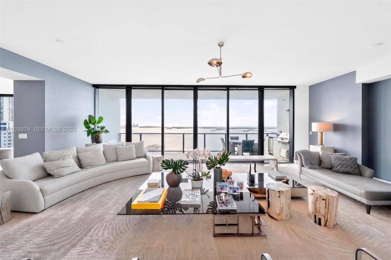 1451 Brickell Ave , Unit 2901, Miami, FL 33131 Photo