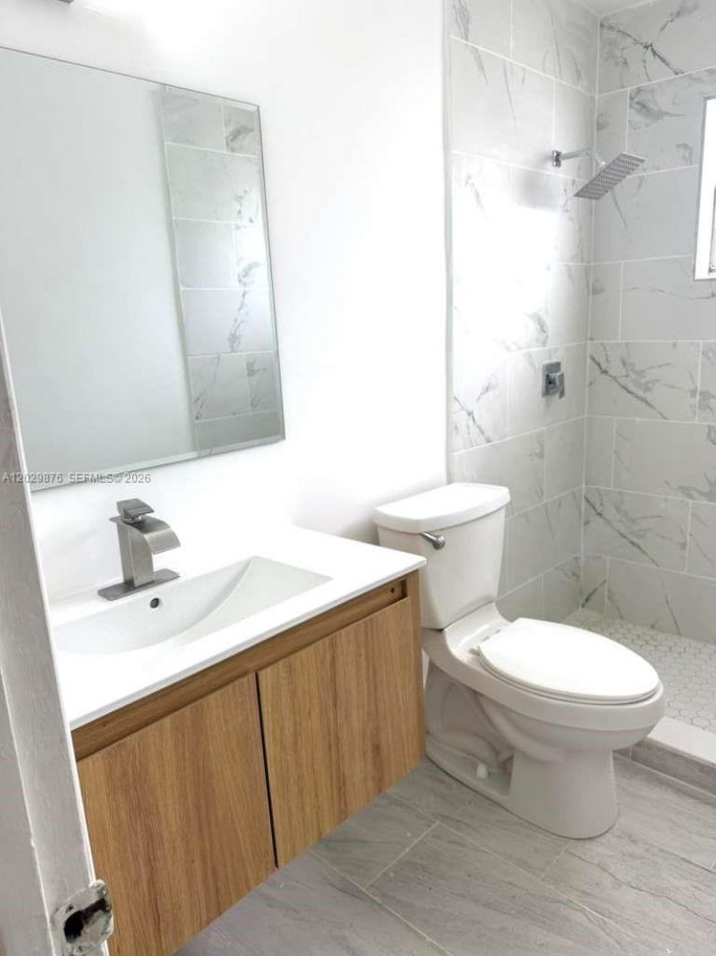 12195 W Dixie Hwy, Unit 6E, North Miami, FL 33161 Photo