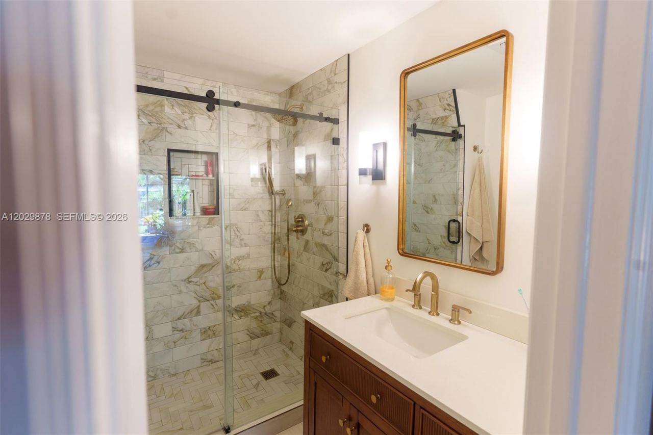 2321 Pine Needle Ct , Pembroke Pines, FL 33026 Photo