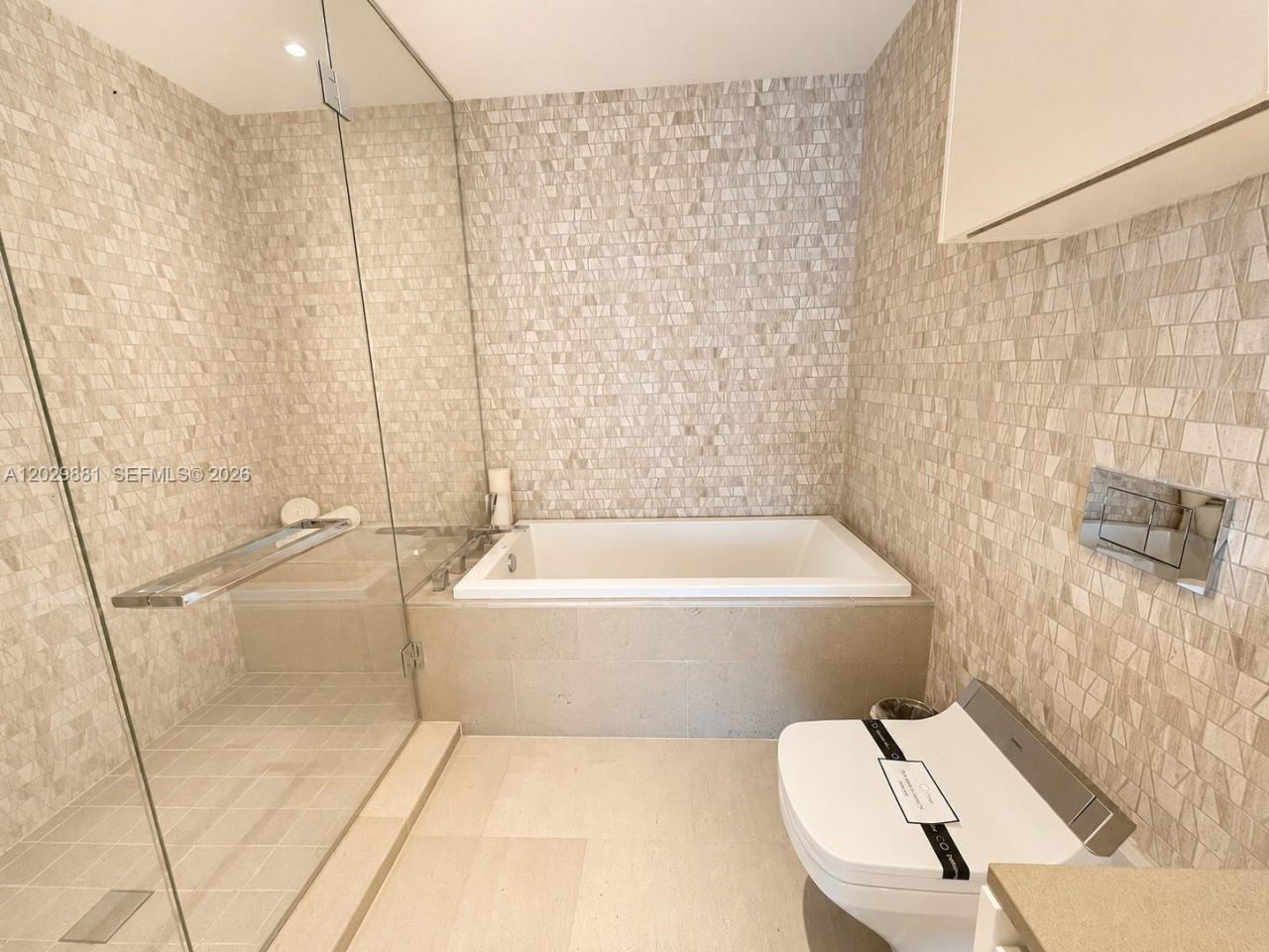 88 SW 7 , Unit 3506, Miami, FL 33130 Photo