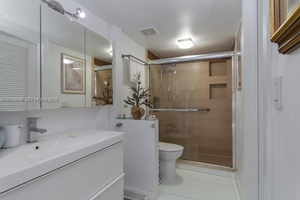 9 Island Ave , Unit 1111, Miami Beach, FL 33139 Photo