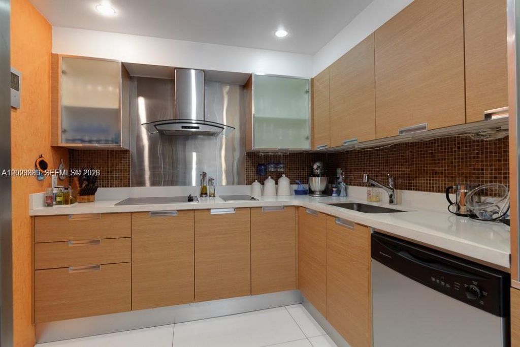 9 Island Ave , Unit 1111, Miami Beach, FL 33139 Photo