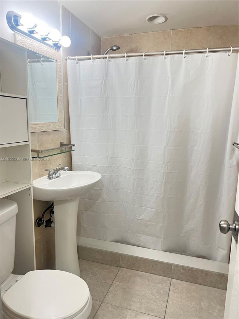 1401 E 8th Ave, Unit n/a, Hialeah, FL 33010 Photo