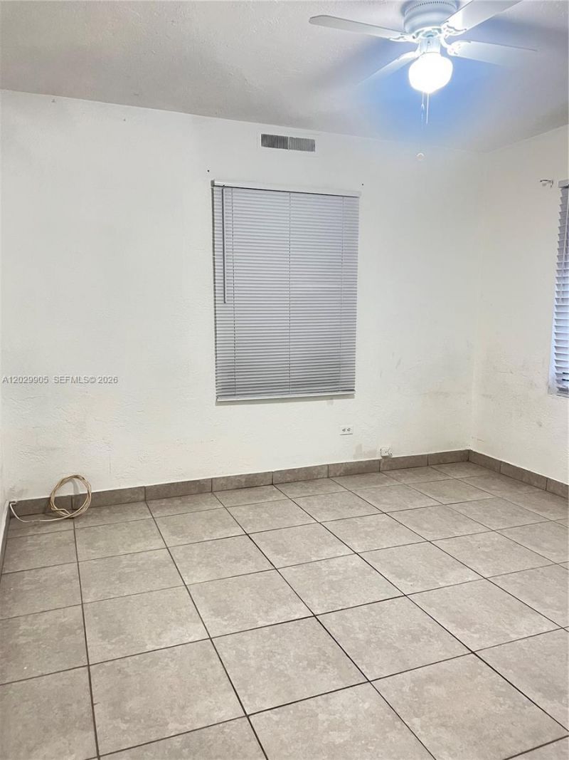 1401 E 8th Ave, Unit n/a, Hialeah, FL 33010 Photo