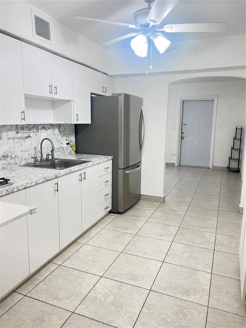 1401 E 8th Ave, Unit n/a, Hialeah, FL 33010 Photo