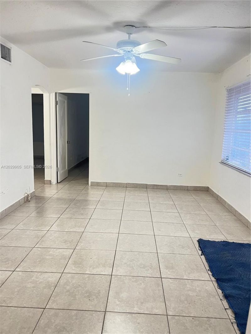 1401 E 8th Ave, Unit n/a, Hialeah, FL 33010 Photo