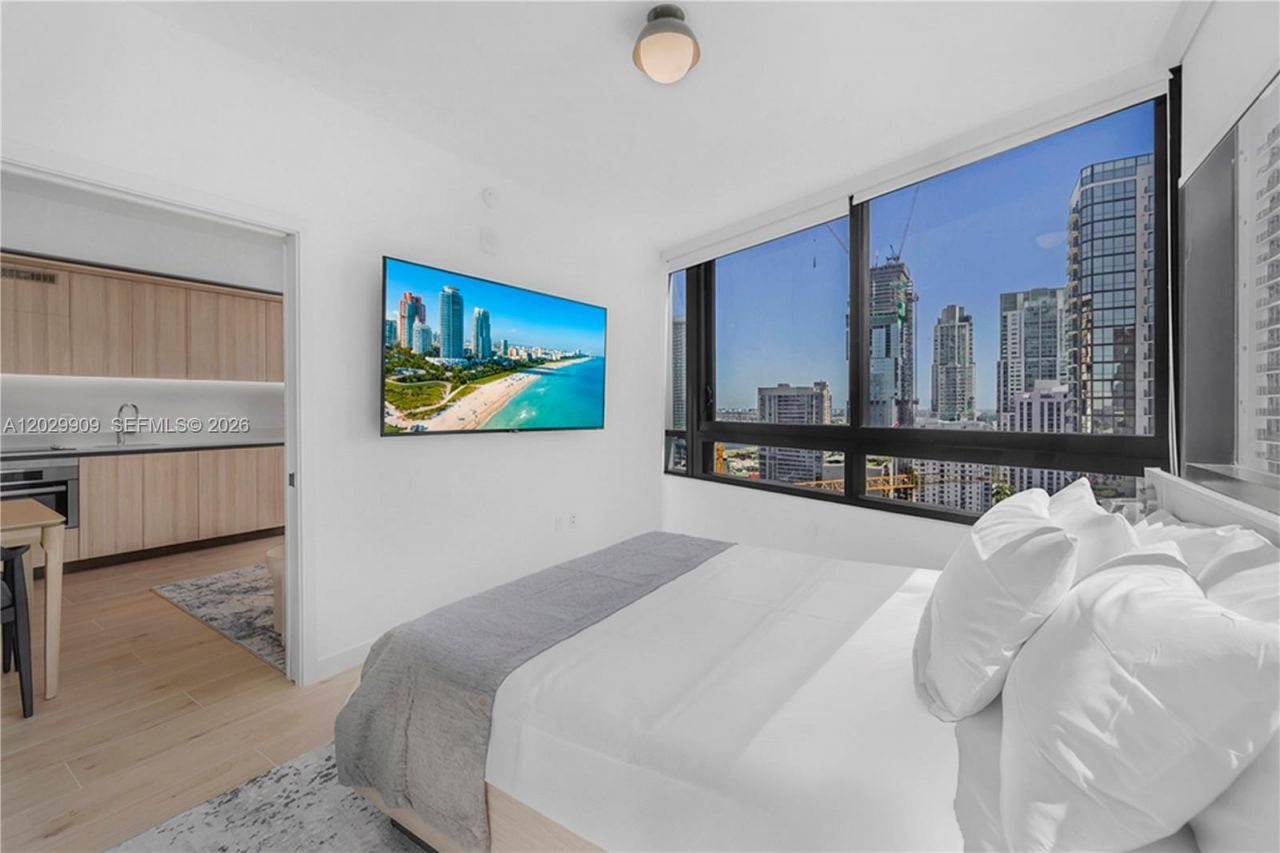 225 N Miami , Unit 3109, Miami, FL 33128 Photo