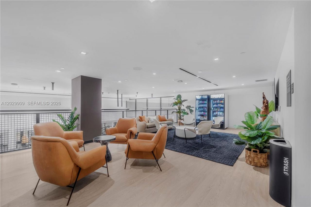 225 N Miami , Unit 3109, Miami, FL 33128 Photo