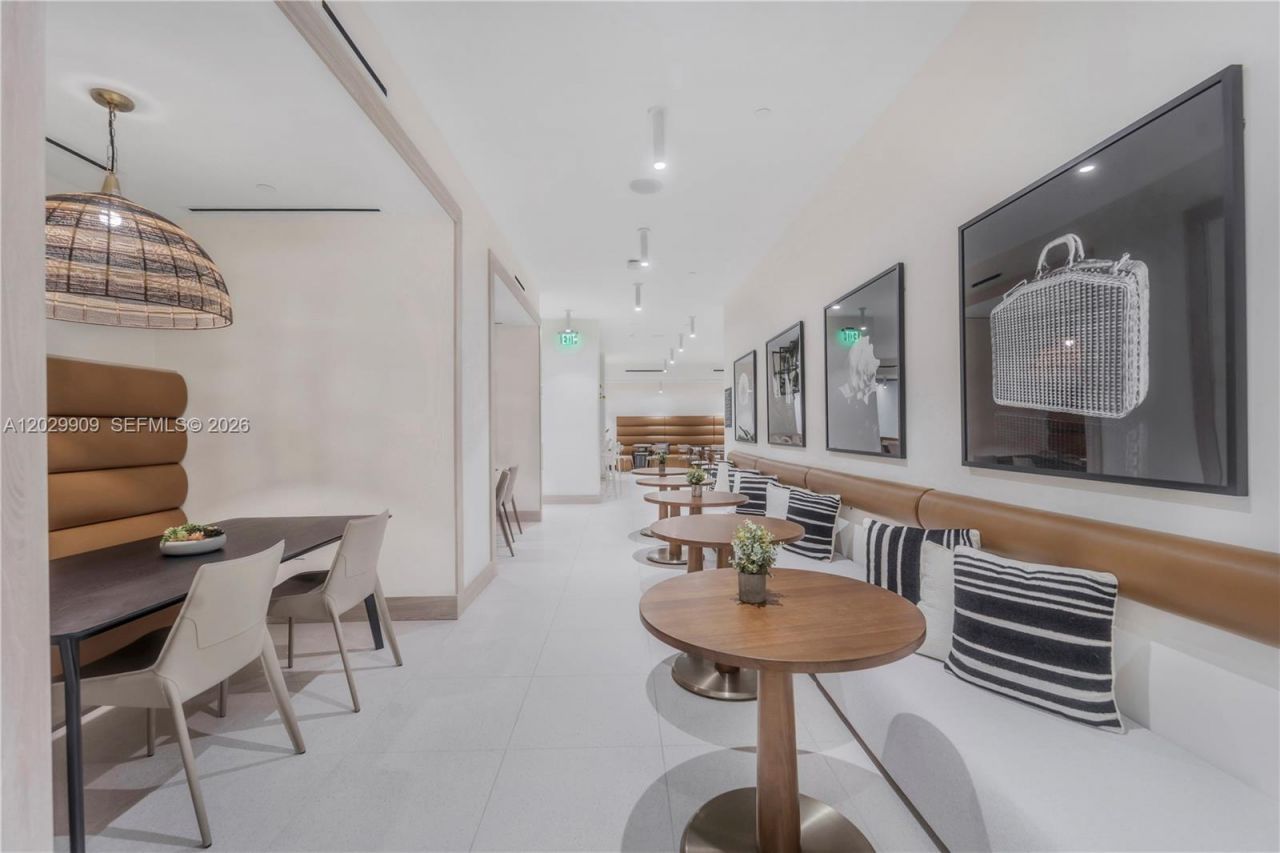 225 N Miami , Unit 3109, Miami, FL 33128 Photo