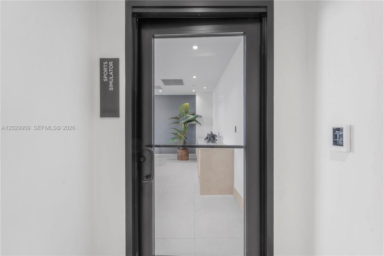 225 N Miami , Unit 3109, Miami, FL 33128 Photo