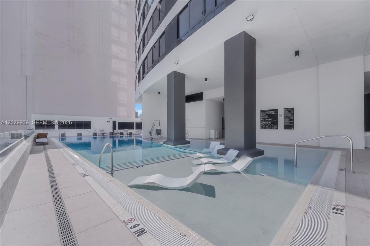 225 N Miami , Unit 3109, Miami, FL 33128 Photo