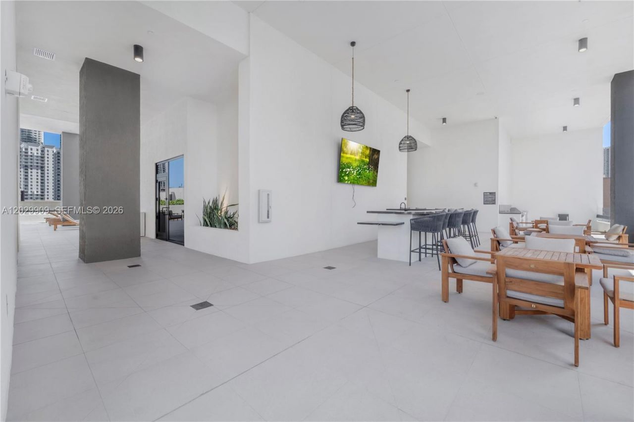 225 N Miami , Unit 3109, Miami, FL 33128 Photo