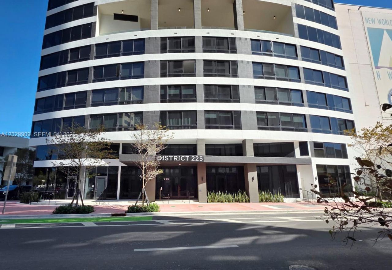 225 N Miami , Unit 3109, Miami, FL 33128 Photo