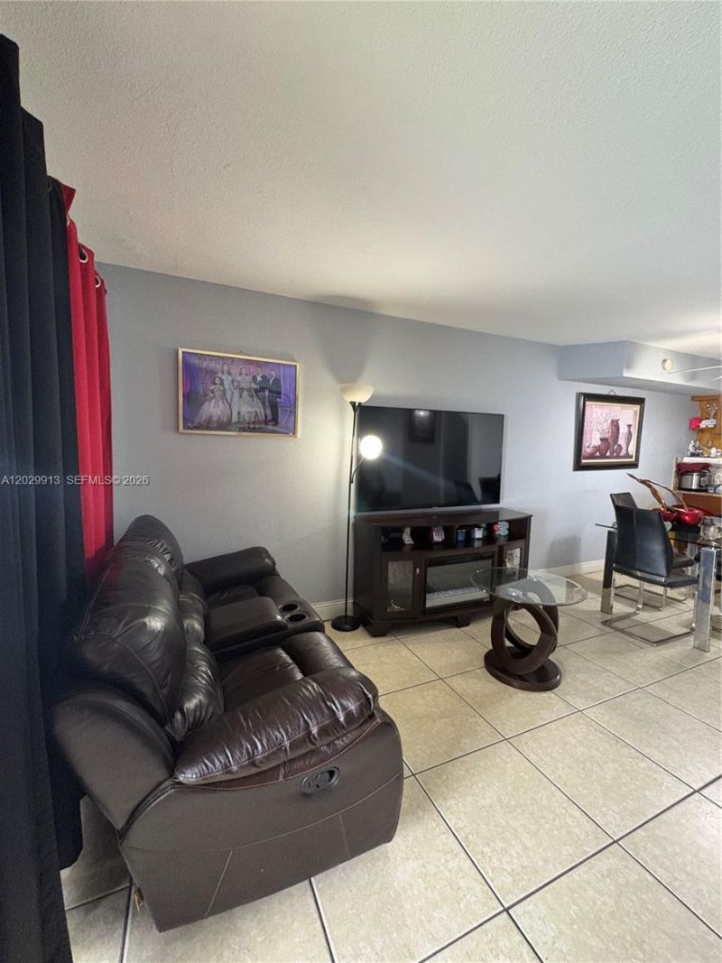 2778 W 60th St, Unit 45, Hialeah, FL 33016 Photo