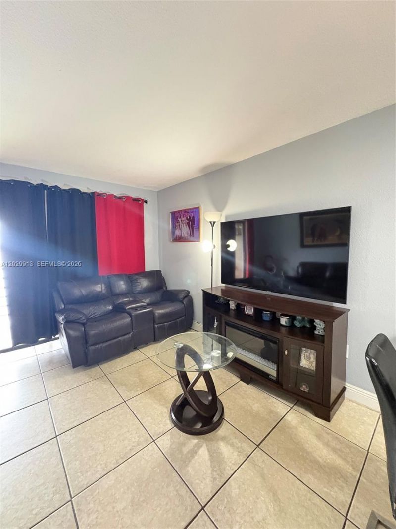 2778 W 60th St, Unit 45, Hialeah, FL 33016 Photo