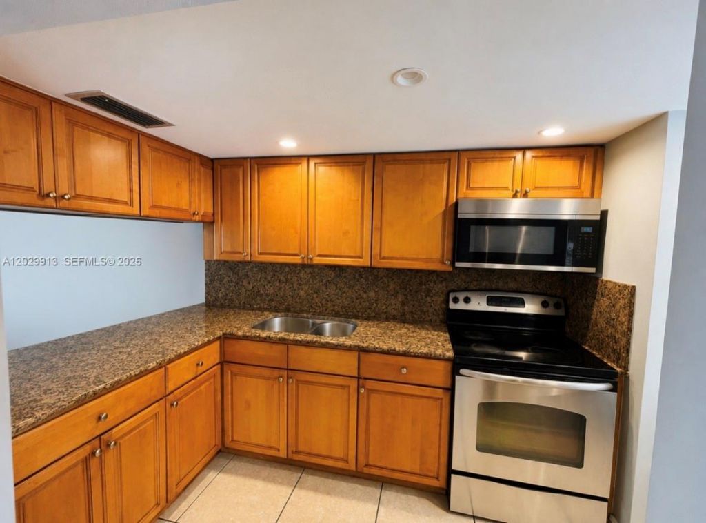 2778 W 60th St, Unit 45, Hialeah, FL 33016 Photo