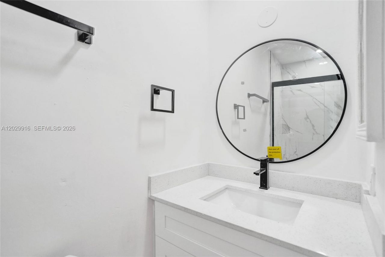 2613 NW 47th Ter , Unit 202, Lauderdale Lakes, FL 33313 Photo