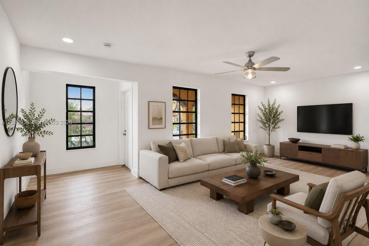 2613 NW 47th Ter , Unit 202, Lauderdale Lakes, FL 33313 Photo