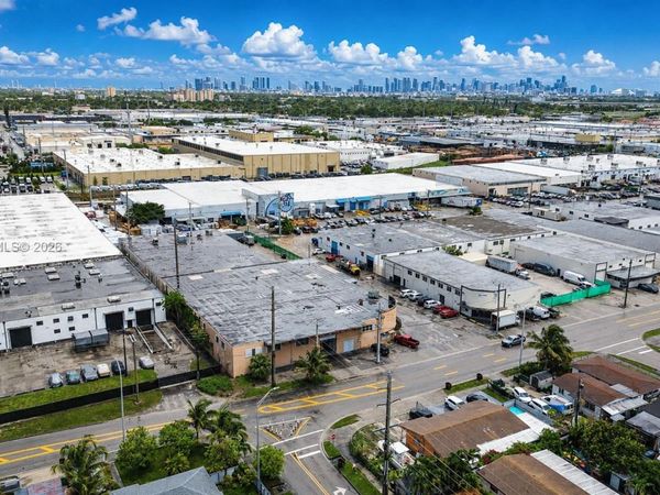 455 E 10th Ave, Hialeah, FL 33010
