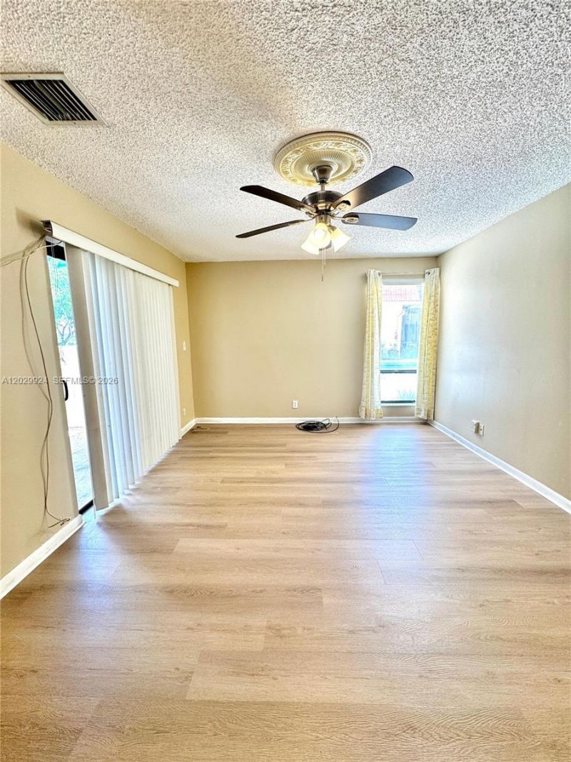 4240 NW 114th Ter , Unit 40, Coral Springs, FL 33065 Photo
