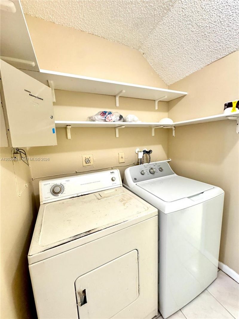 4240 NW 114th Ter , Unit 40, Coral Springs, FL 33065 Photo