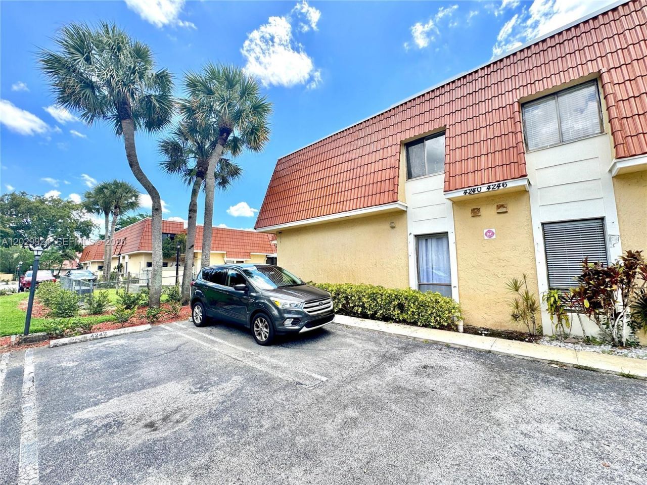 4240 NW 114th Ter , Unit 40, Coral Springs, FL 33065 Photo