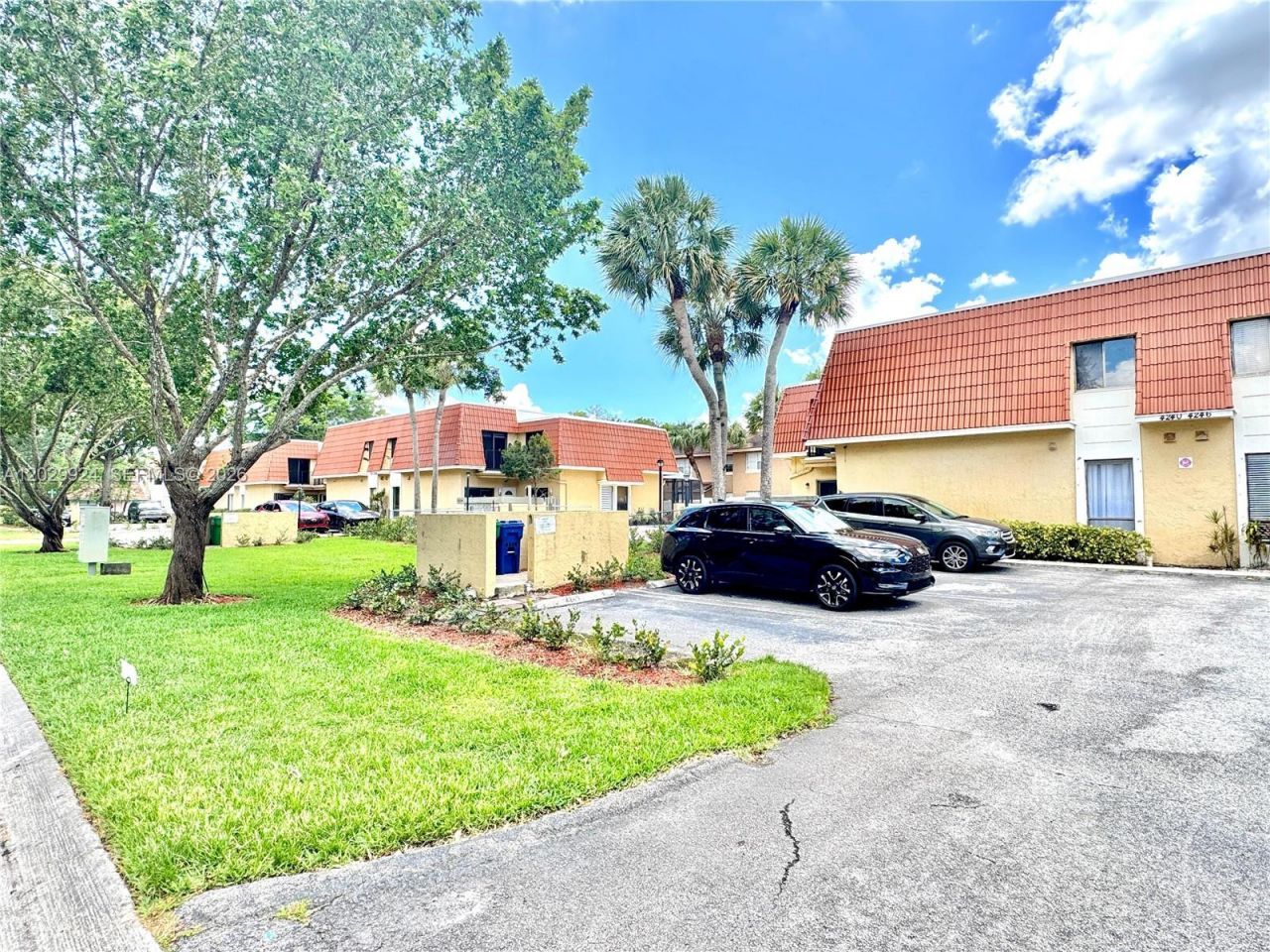 4240 NW 114th Ter , Unit 40, Coral Springs, FL 33065 Photo