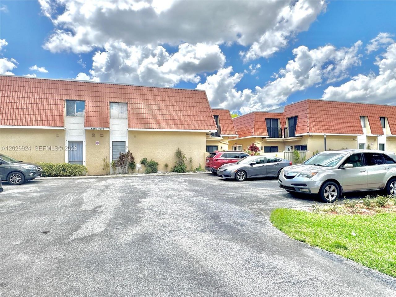 4240 NW 114th Ter , Unit 40, Coral Springs, FL 33065 Photo